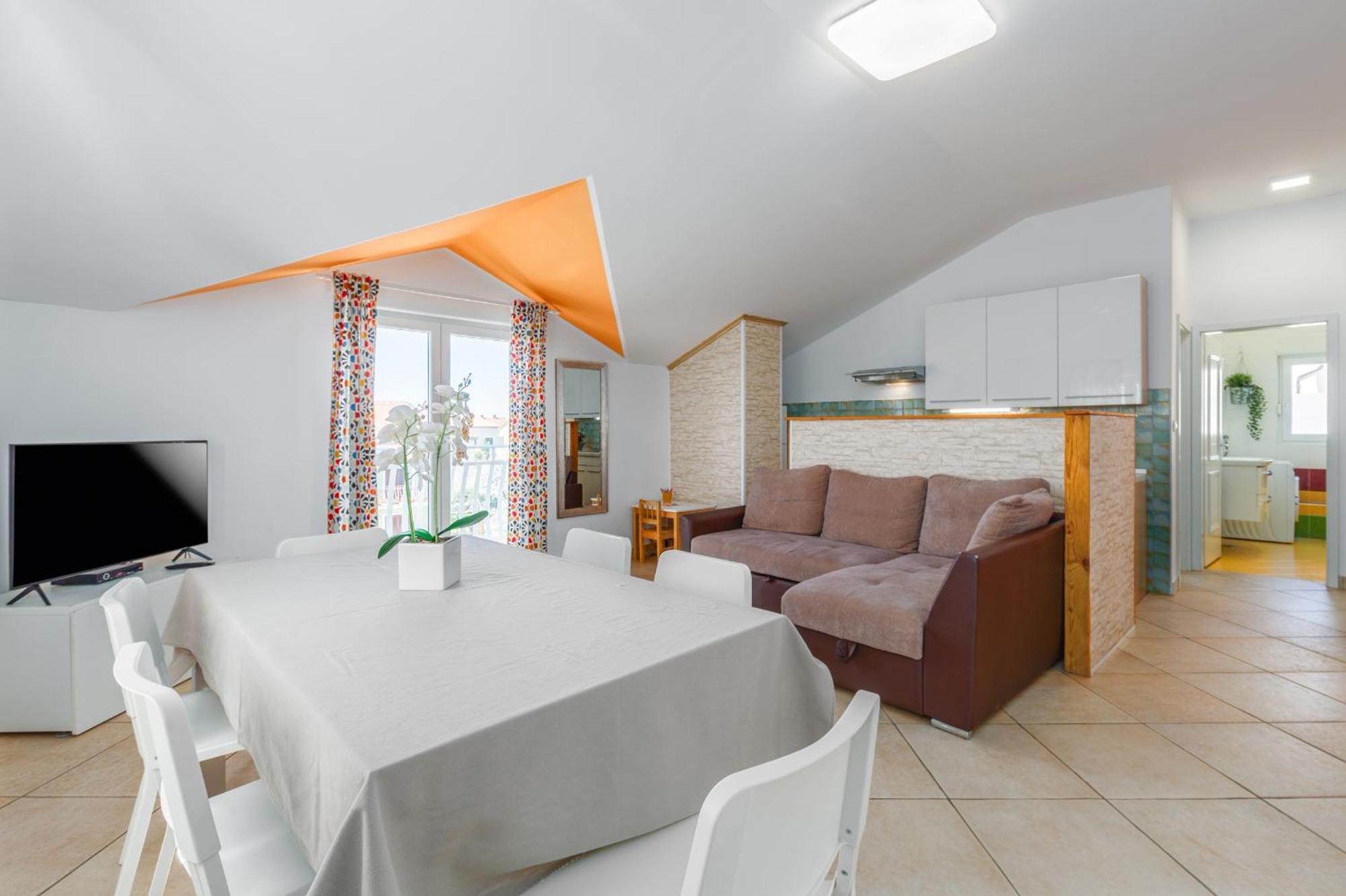 Trbovic Peaceful With Free Parking, Pet-friendly, And Bike Storage In *
