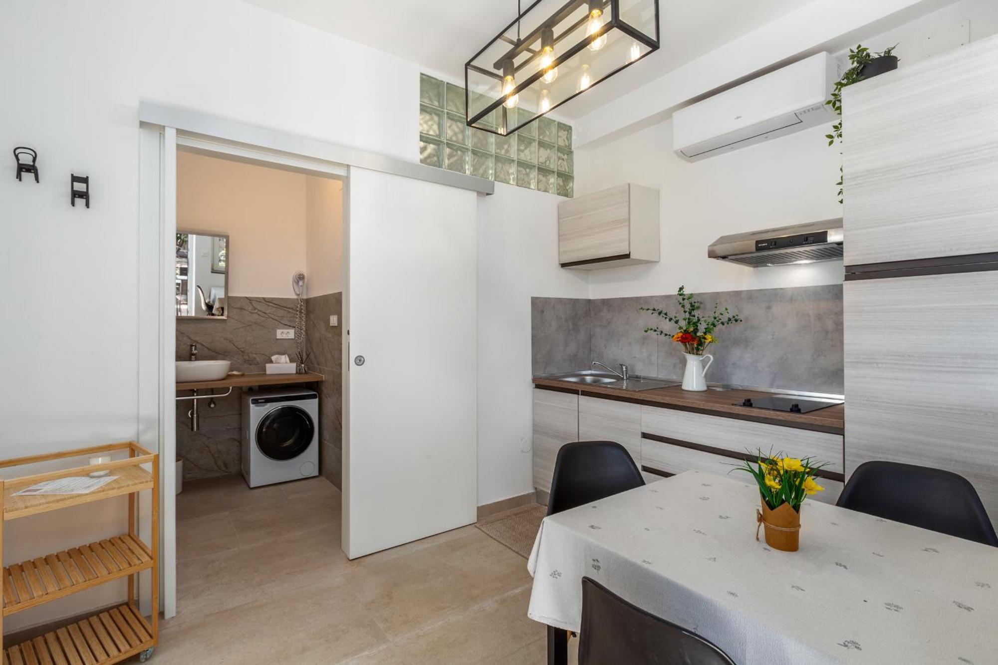 Trbovic Peaceful With Free Parking, Pet-friendly, And Bike Storage In